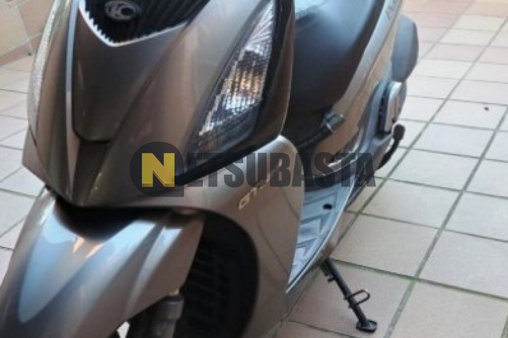 Kymco People 125 GTi 2011