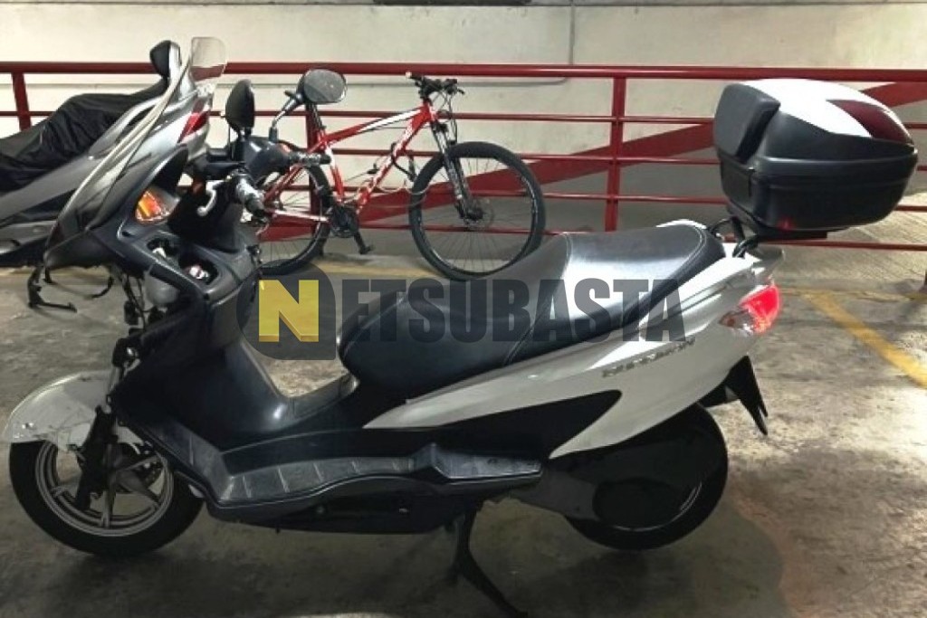 Suzuki BURGMAN 125 2015