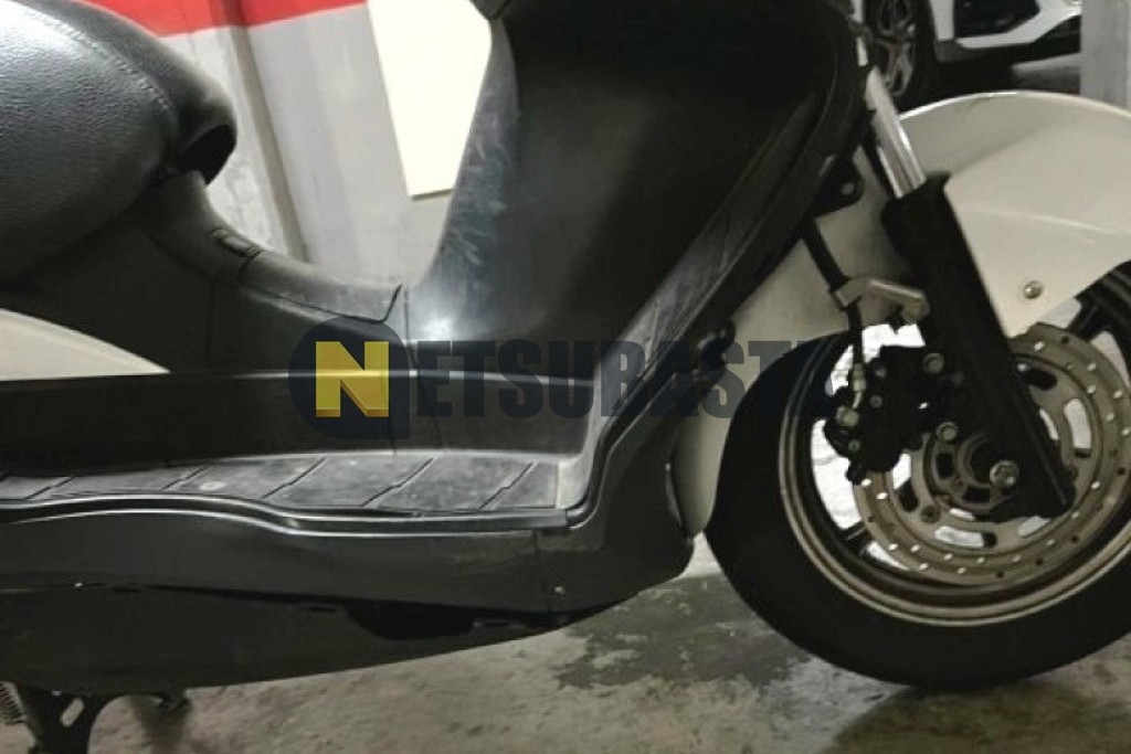 Suzuki BURGMAN 125 2015