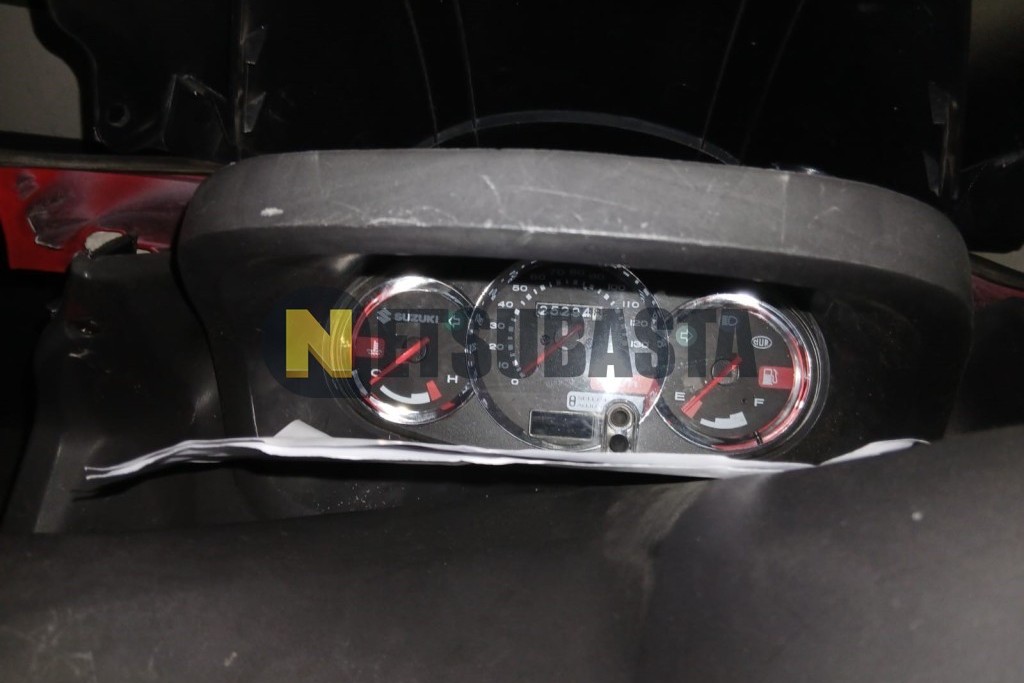 Suzuki Burgman 125 2004