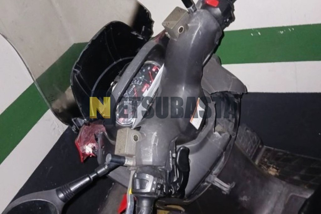 Suzuki Burgman 125 2004