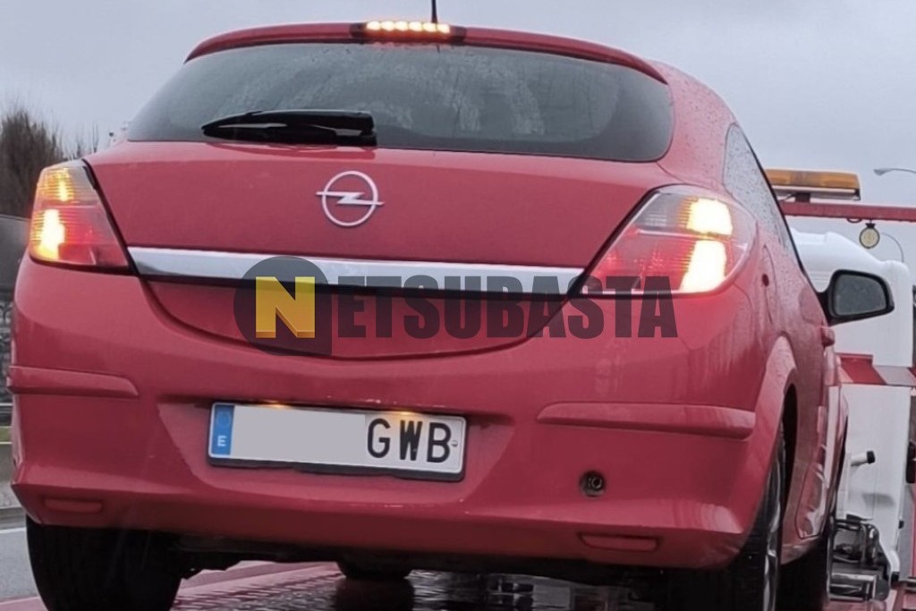 Opel Astra GTC 1.7 CDTi 2010