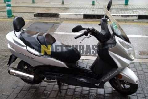 Yamaha YP Majesty 400 2005