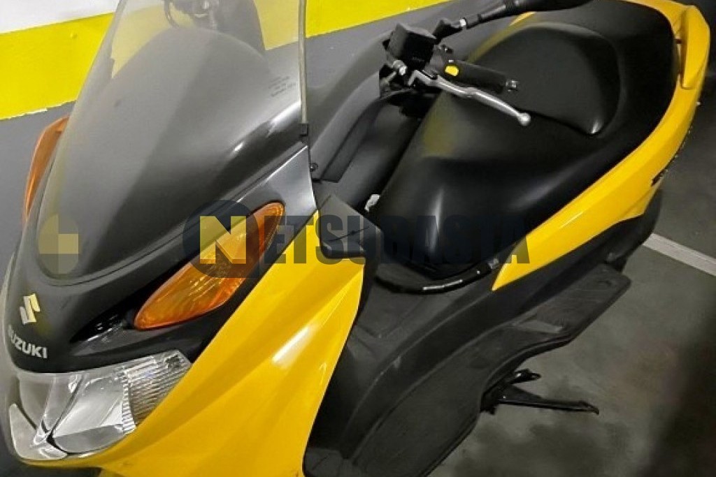 Suzuki BURGMAN 125 2003