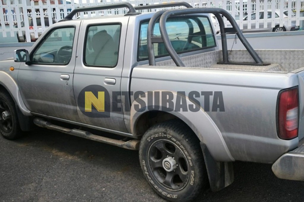 Nissan Pick-Up 4x4 Doble Cabina 2.5 TD 2005