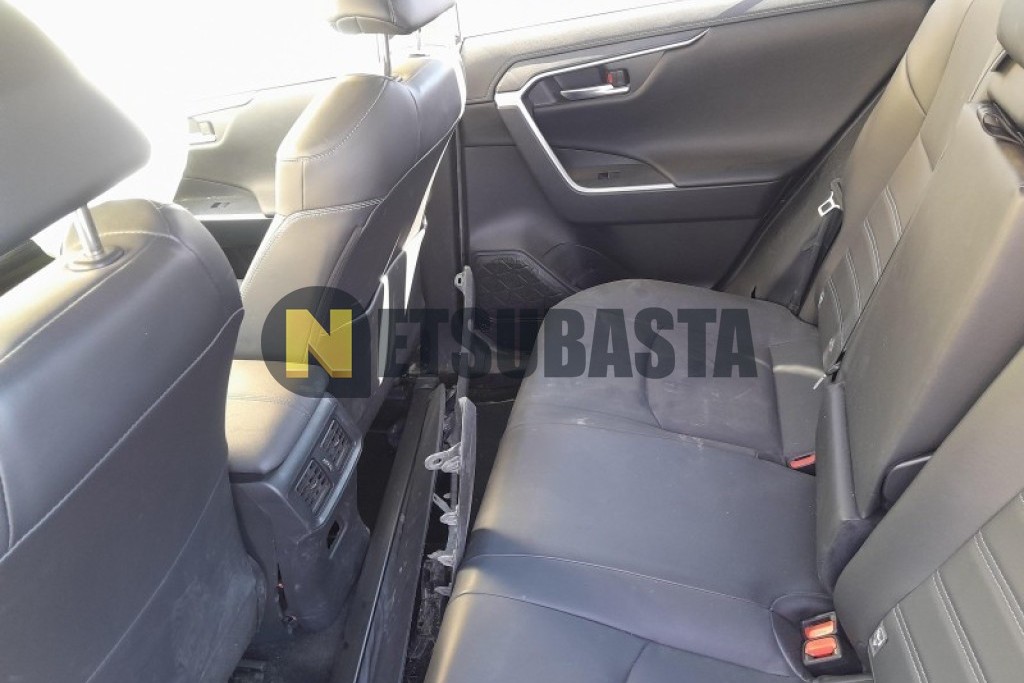 Toyota RAV4 Hybrid 220H 4x4 2024