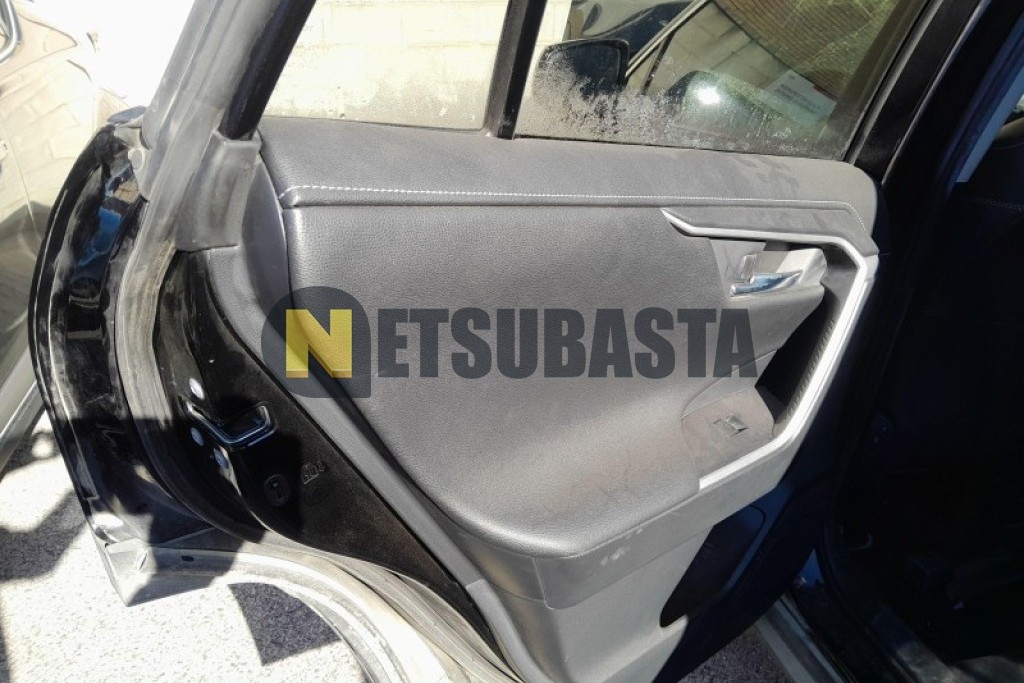 Toyota RAV4 Hybrid 220H 4x4 2024