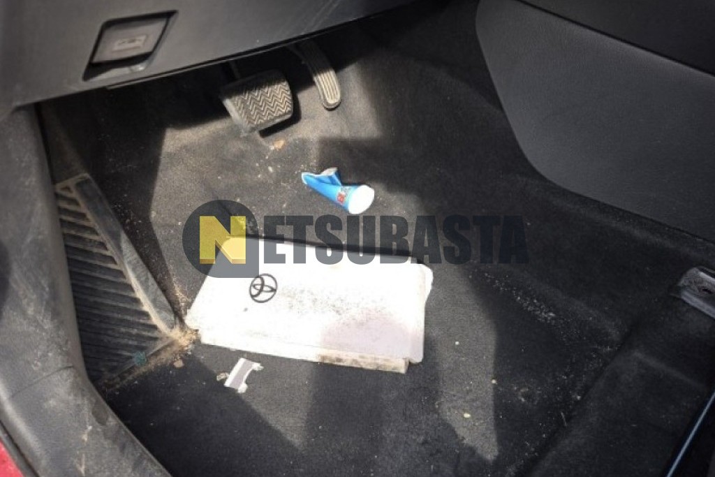 Toyota Yaris 120H 2024