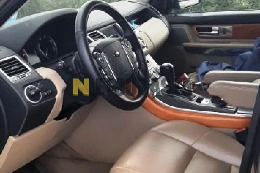 Land-Rover Range Rover Sport 3.0 TDV6 2010