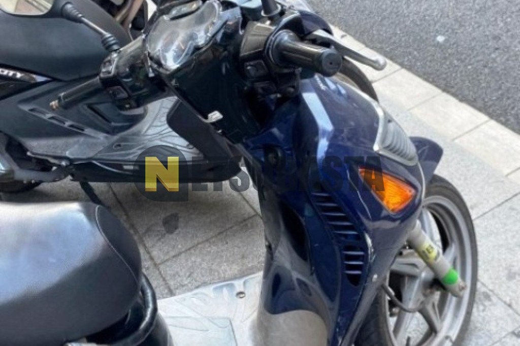 Honda Scoopy SH 125 2001