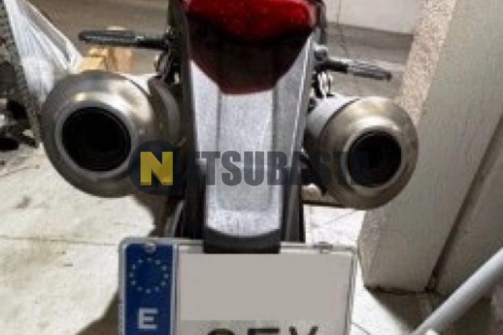 Ducati Monster 696 2008