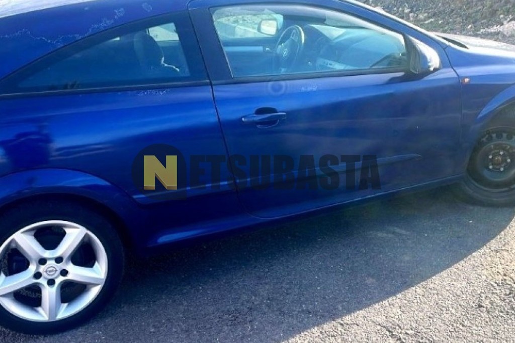 Opel Astra GTC 1.6 2005
