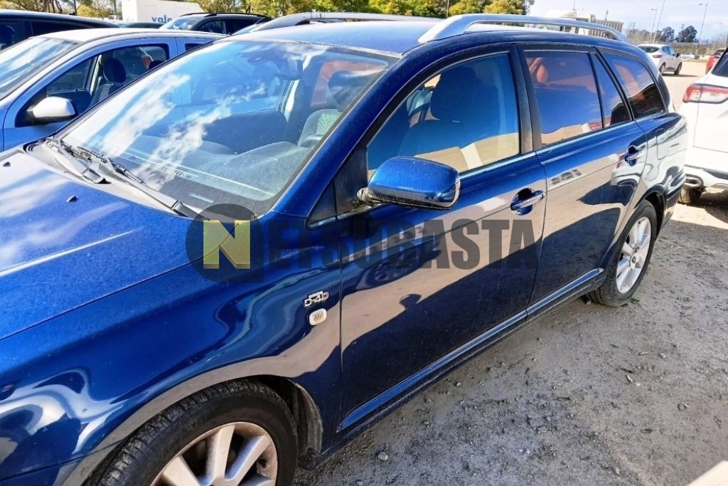 Toyota Avensis Wagon 2.0 D-4D 2004
