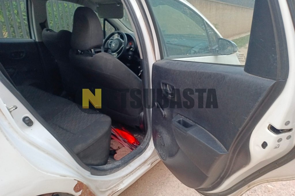 Toyota Yaris 1.0 2013