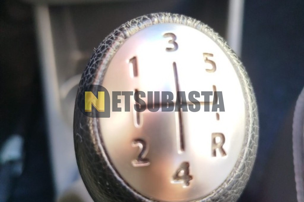 Dacia Sandero 1.6 2012