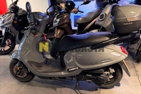 Yamaha XVS 1100 A Drag Star Classic 2004