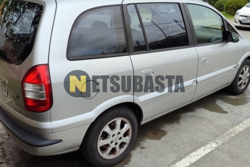 Opel Zafira 2.0 DTi 16V 2004