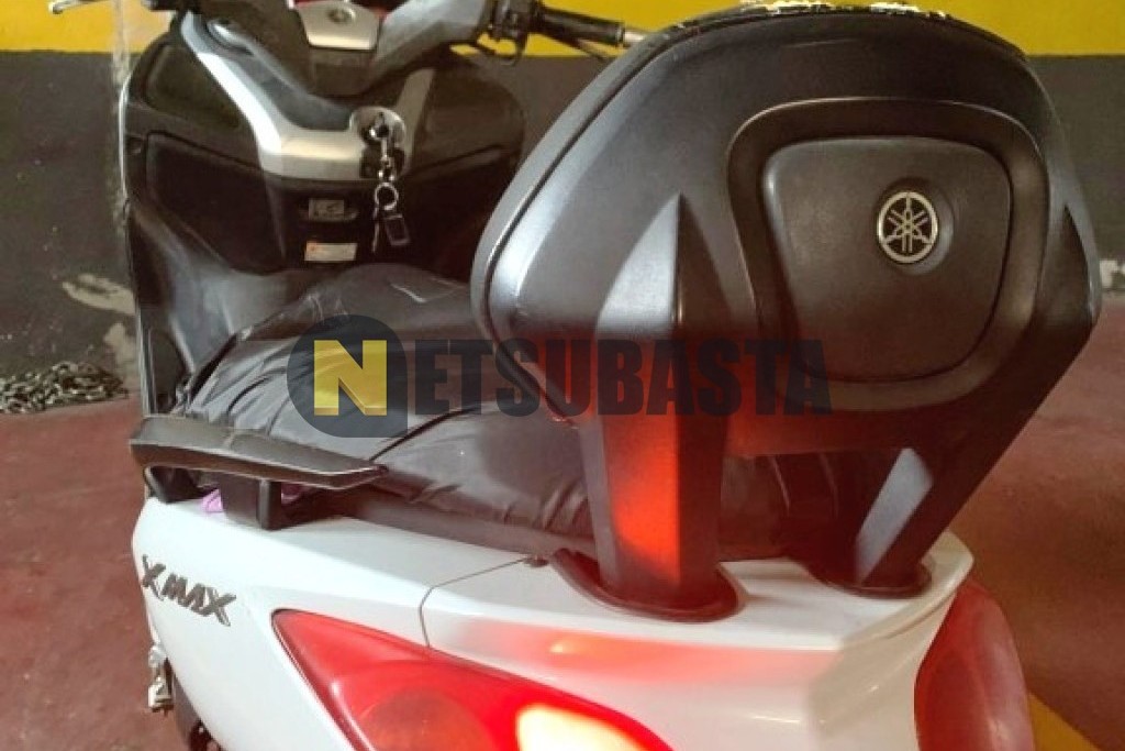 Yamaha XMAX 125 2012