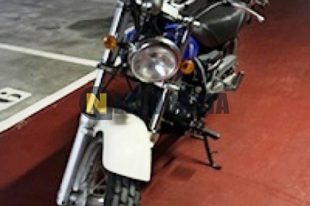 Sumco Surf VR250 2013