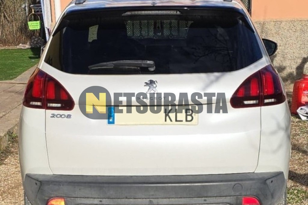 Peugeot 2008 1.2 PureTech EAT6 2018