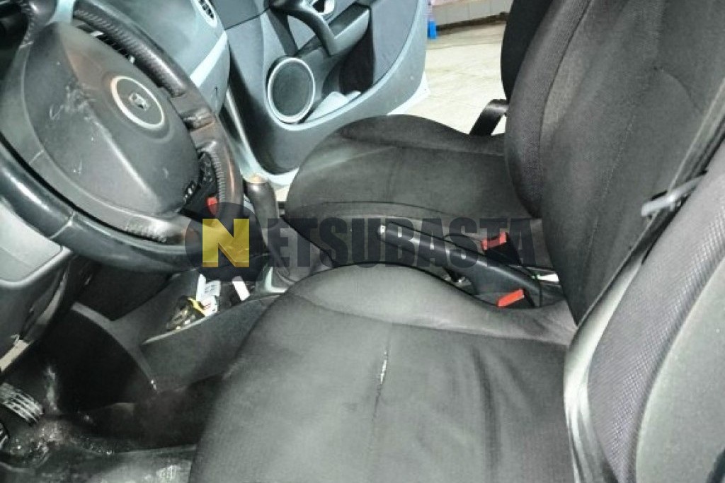 Renault Clio 1.4 16v 2006