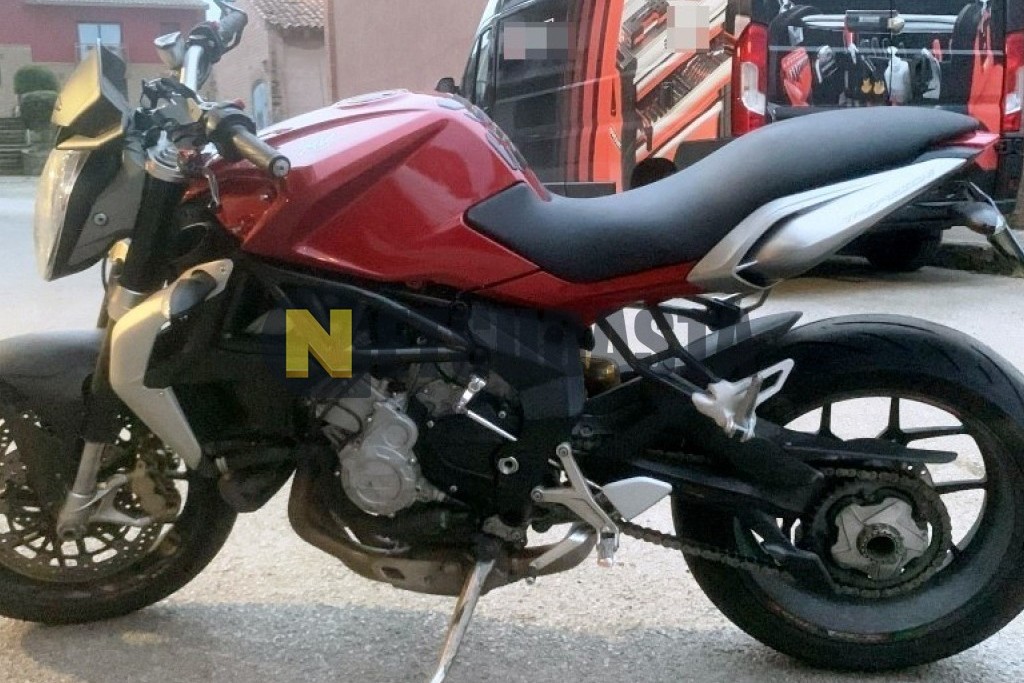 MV Augusta Brutale 800 2013