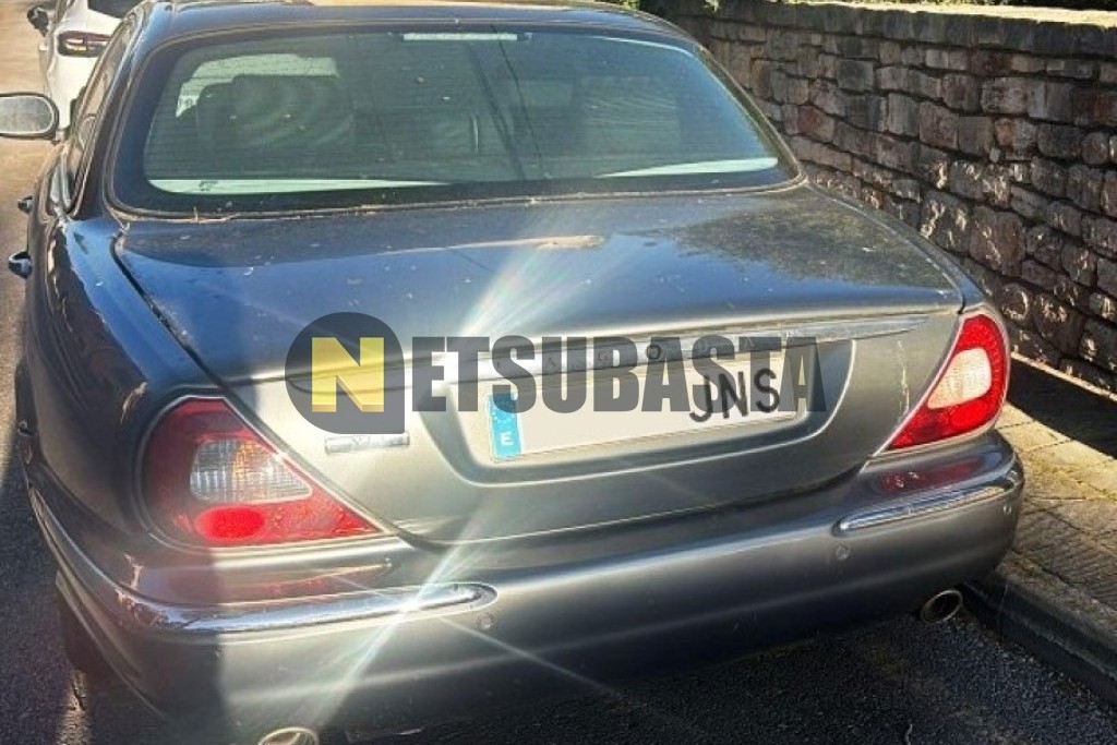 Jaguar XJ8 L 4.2 V8 2004