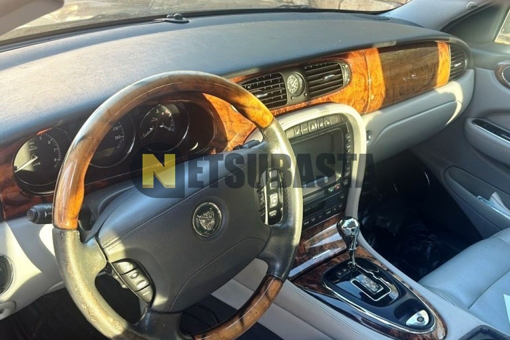 Jaguar XJ8 L 4.2 V8 2004