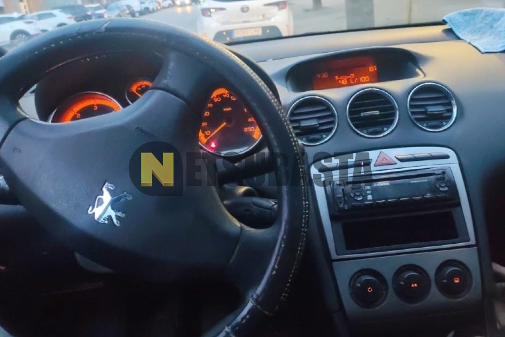 Peugeot 308 1.6 HDi 2009