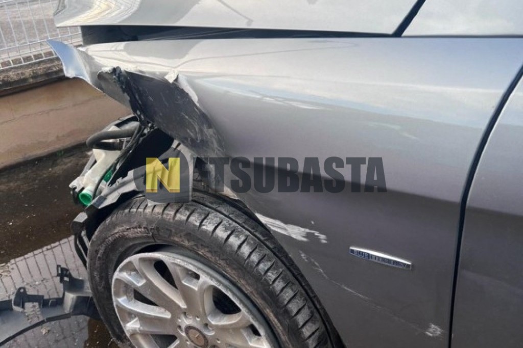 Mercedes-Benz ML 350 BlueTEC 4MATIC 2012