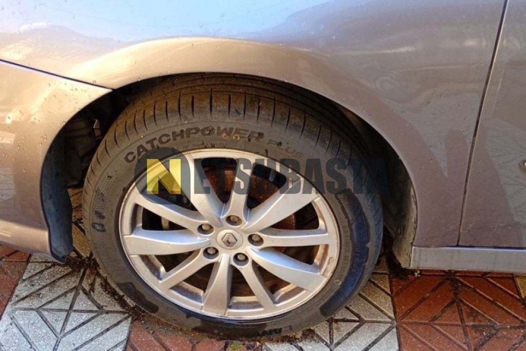 Renault Laguna Grand Tour 1.5 dCi 2011