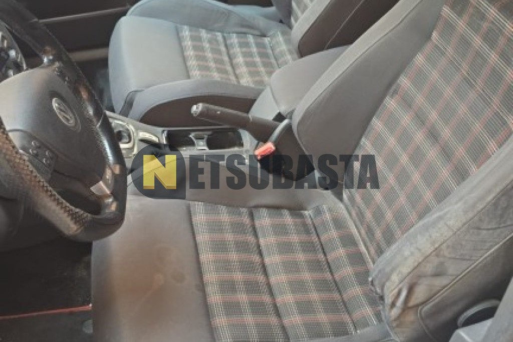 Volkswagen Golf GTI 2.0 TFSI DSG 6 vel. 2007