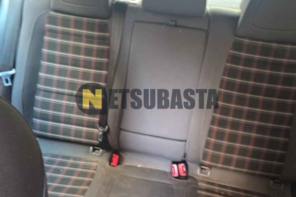 Volkswagen Golf GTI 2.0 TFSI DSG 6 vel. 2007