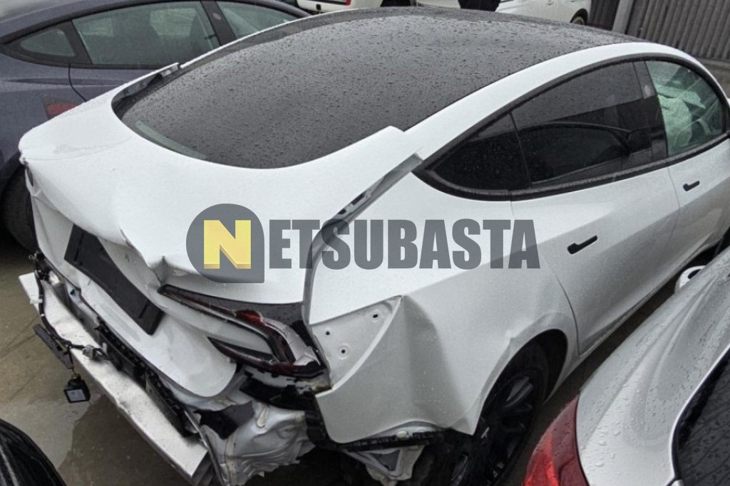 Tesla Model 3 Tracción trasera 2024