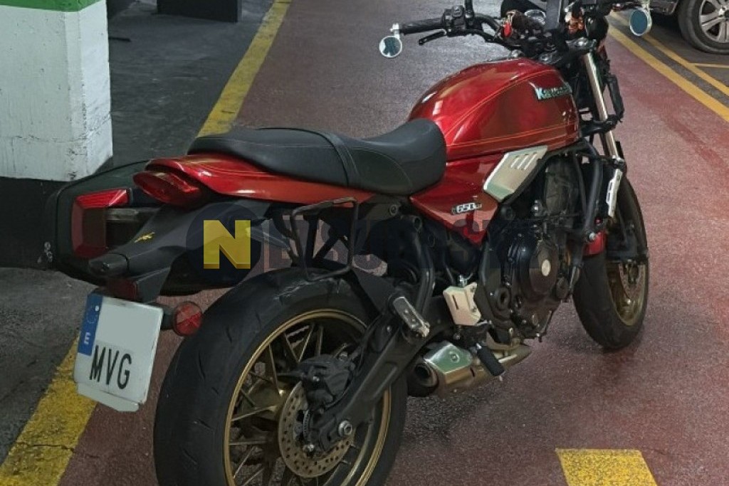 Kawasaki Z 650 RS 2024