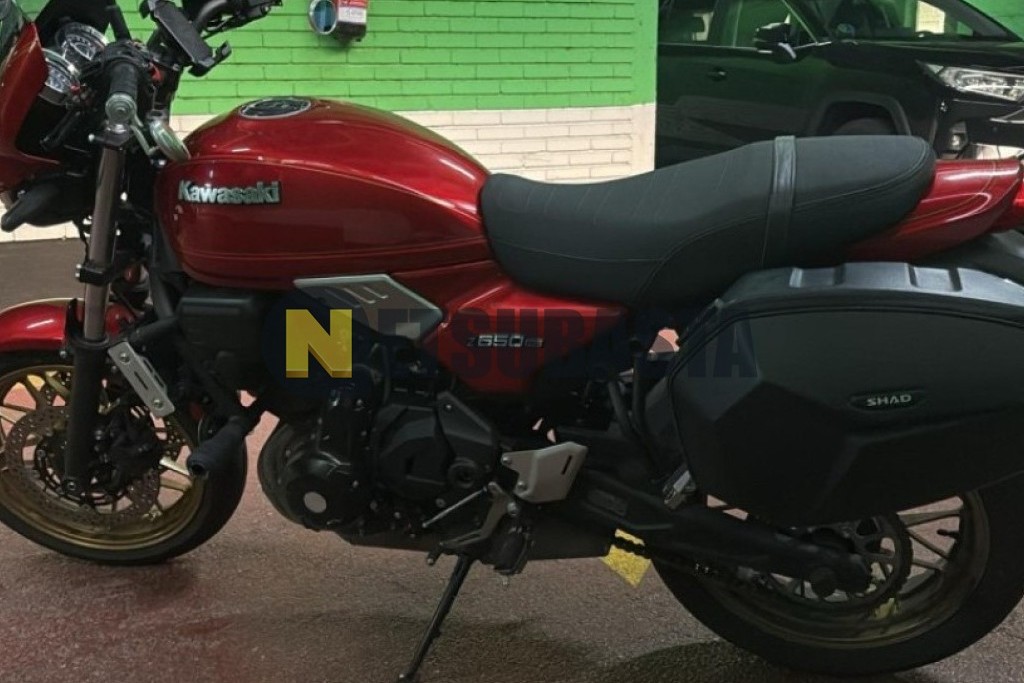 Kawasaki Z 650 RS 2024