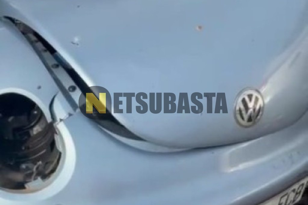 Volkswagen New Beetle 2.0 Cabriolet 2003