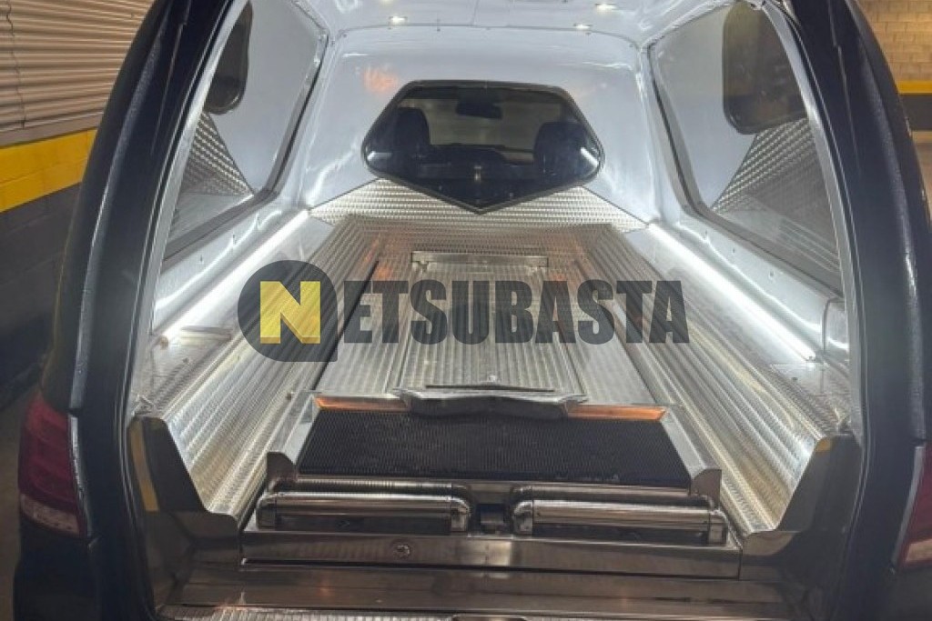 Mercedes-Benz E 250 BlueTEC Aut. Fúnebre 2015