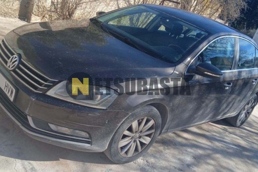 Volkswagen Passat 2.0 TDI BlueMotion Technology 2014