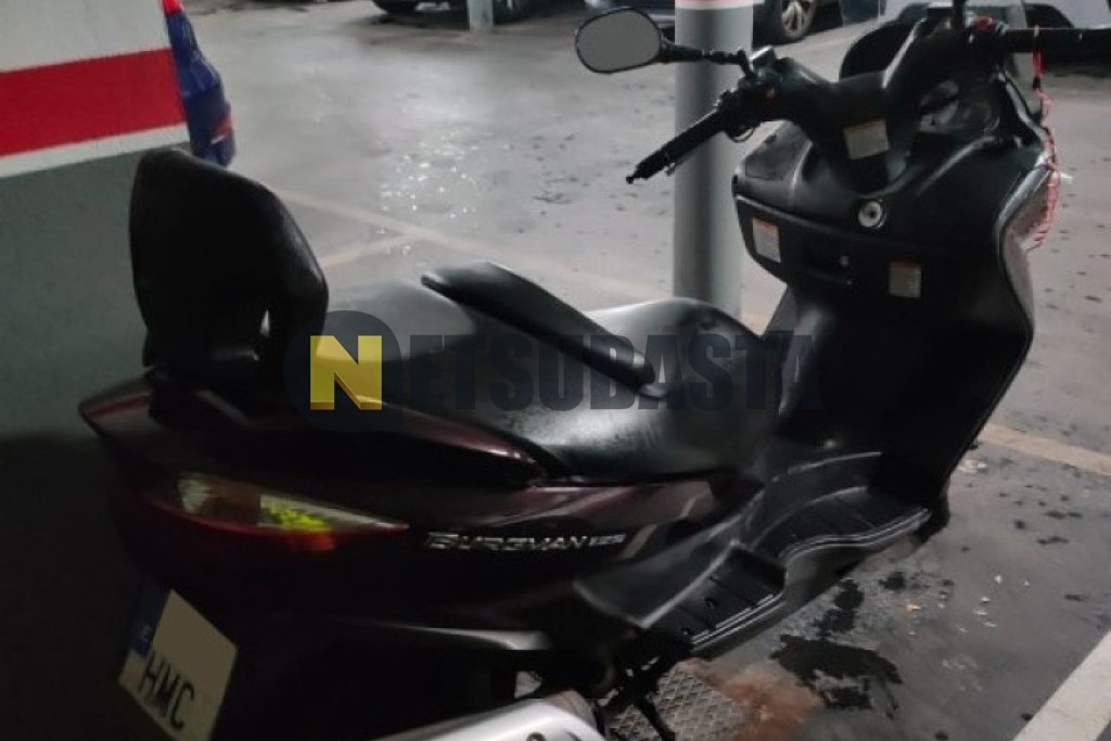 Suzuki BURGMAN 125 2012