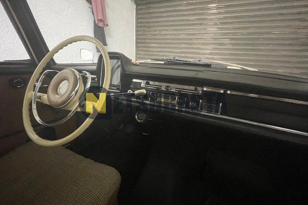 Mercedes-Benz 190D 1970