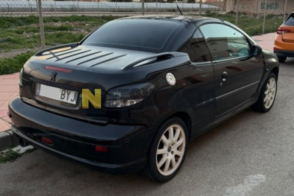 Peugeot 206 Coupé Cabrío 1.6 2002