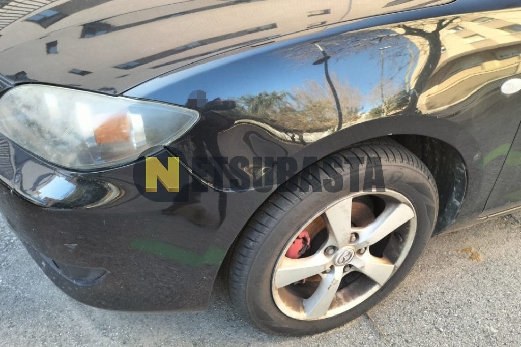 Mazda 3 SportSedan 1.6 CRTD 2005