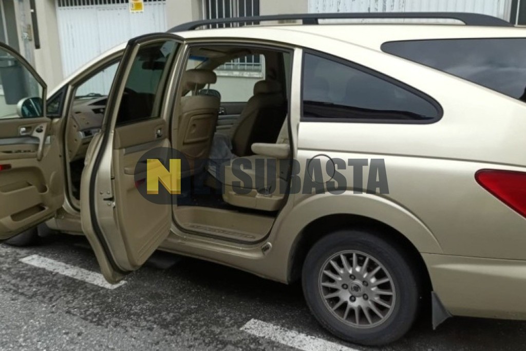 SsangYong Rodius 270Xdi 2005