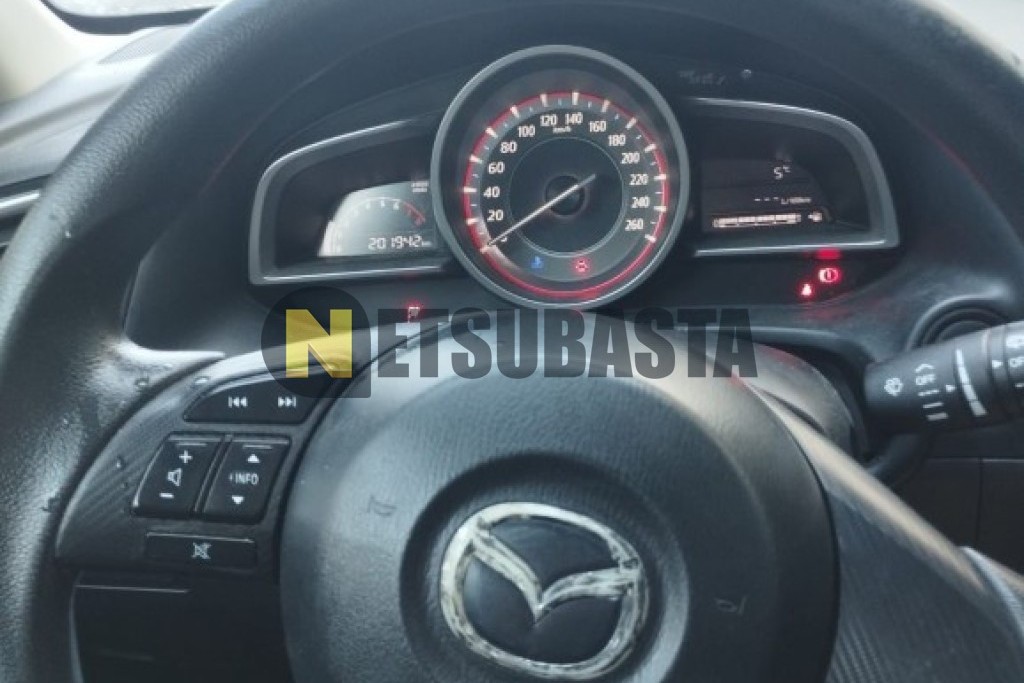 Mazda 3 SKYACTIV-G 1.5 2014