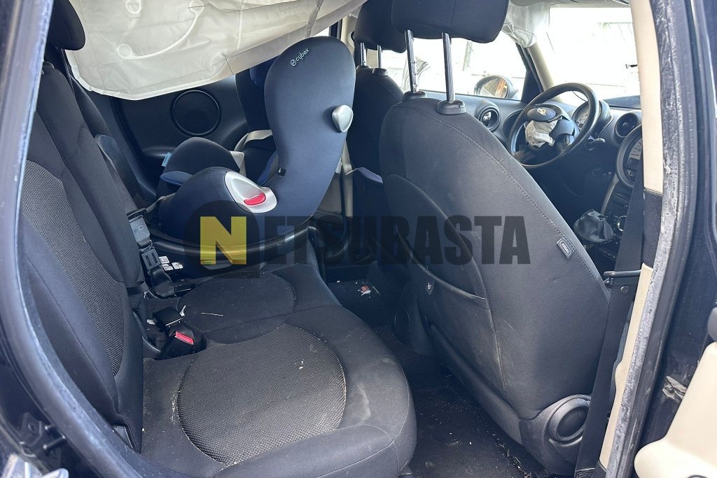 Mini Countryman One D 2012