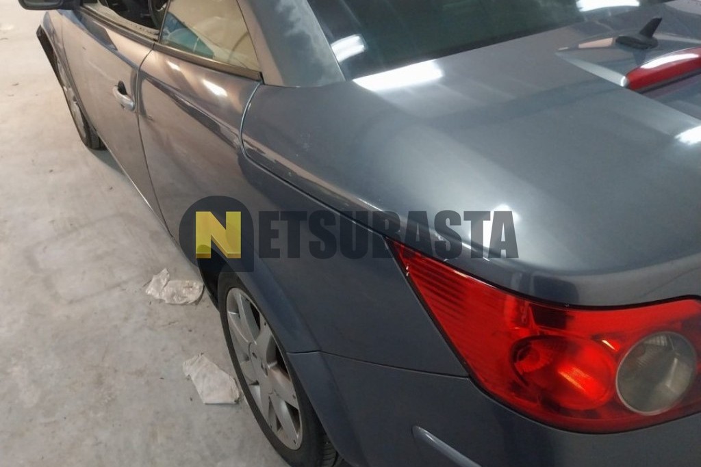 Renault Coupé-Cabriolet 2.0 dCi 2006