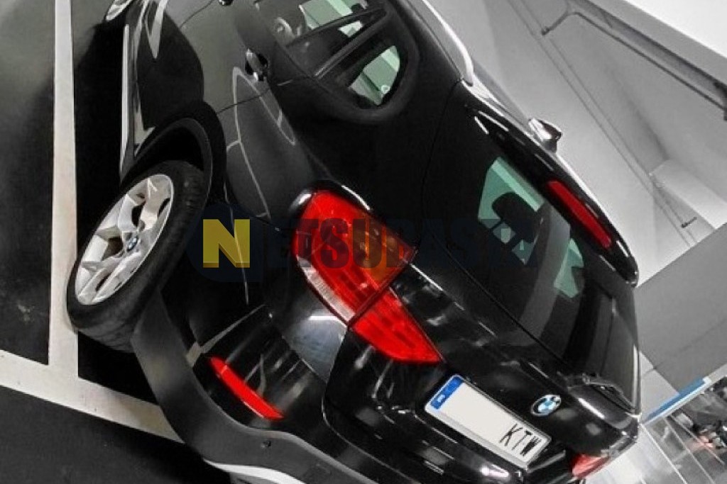 Bmw X1 sDrive18d 2015