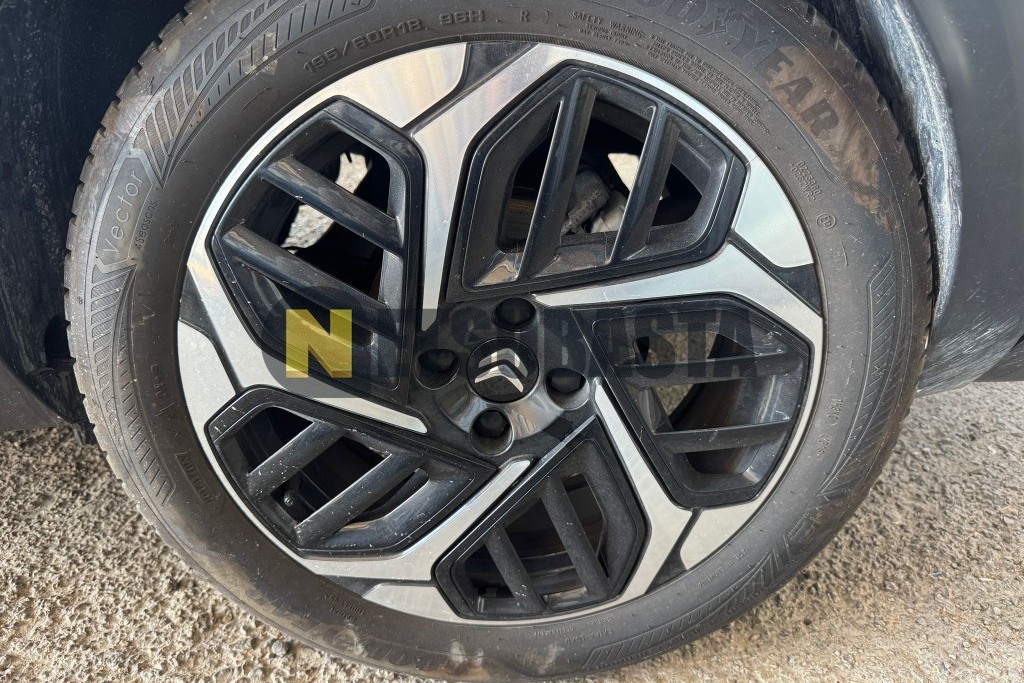 Citroën C4 1.2 PureTech EAT8 2024