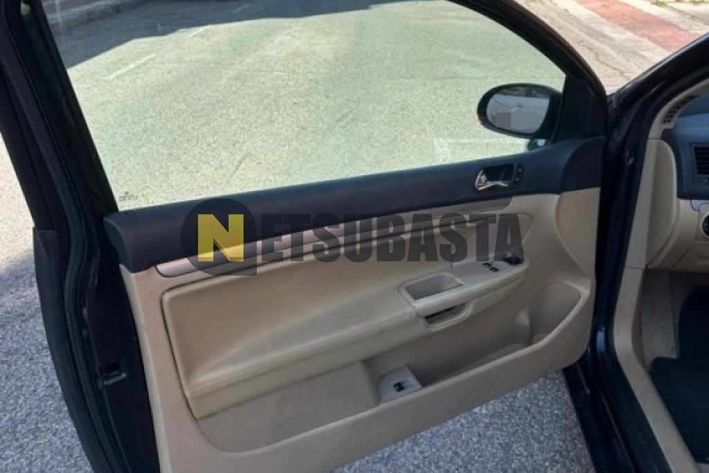 Volkswagen Golf 1.6 FSI Tiptronic 6 vel. 2005